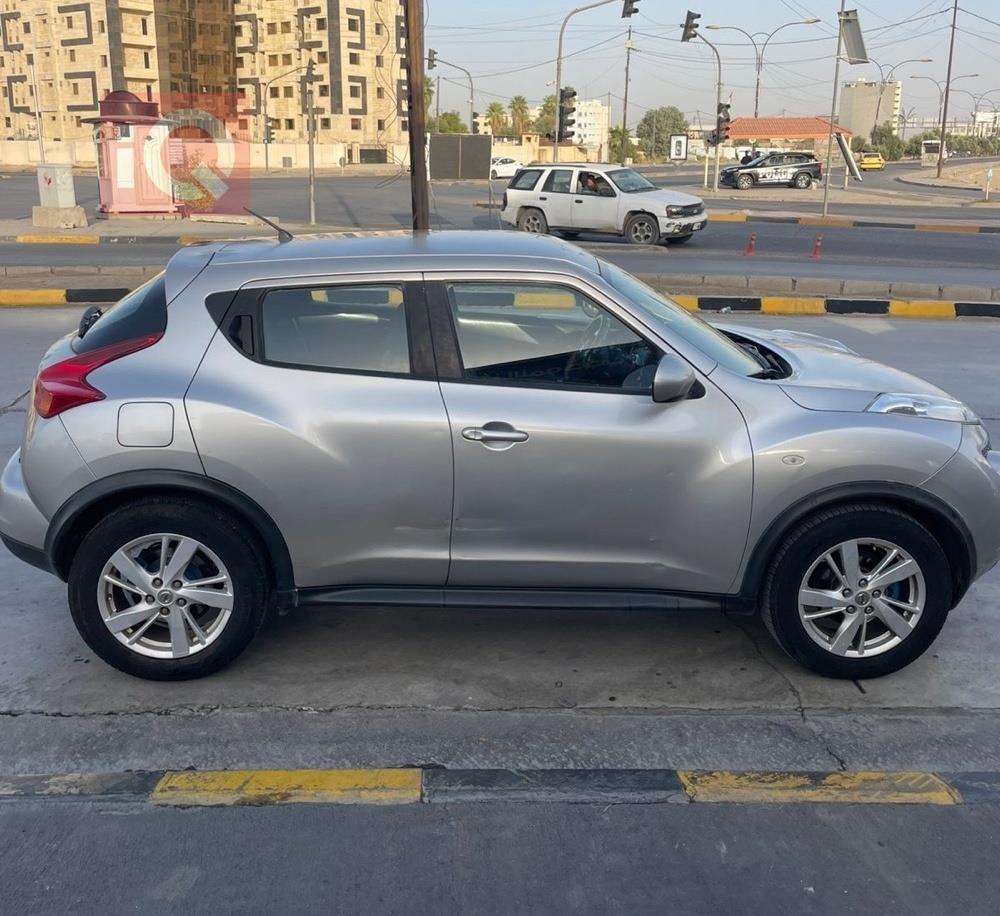 نيسان جوك